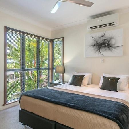 5 The Point Apartments Port Douglas Extérieur photo